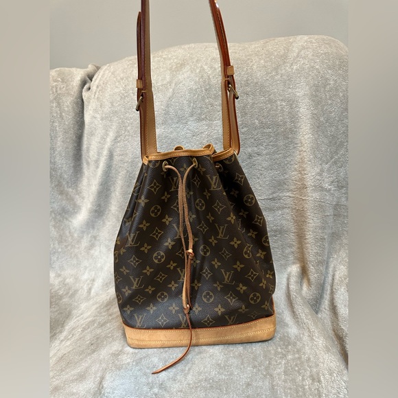 Noé Louis Vuitton bag - Picture 4 of 11